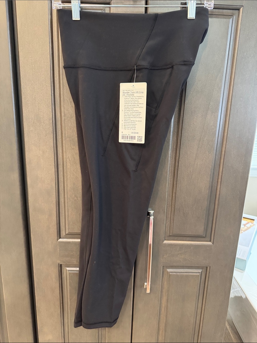 NWT Lululemon Women’s Size 8 Black Wunder Train HR Crop 23” w/ Pockets